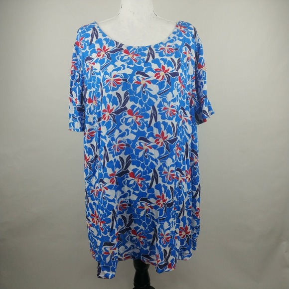 Lane Bryant Tops - New Women's Plus Lane Bryant Blue Floral Top Size 22/24